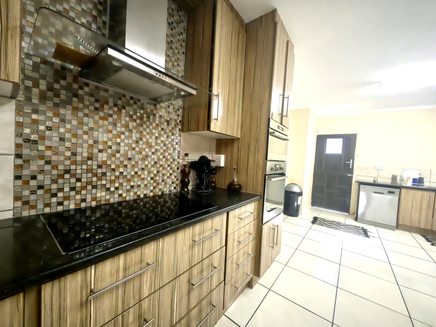 3 Bedroom Property for Sale in Boschdal North West